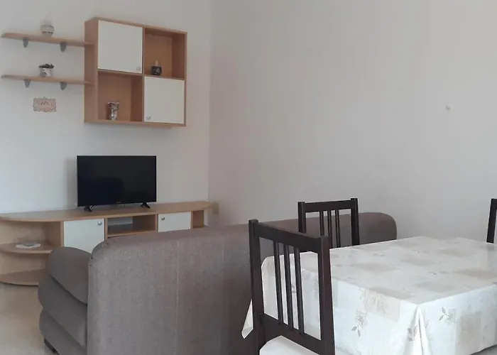 Apartman With Parking Space - 7420