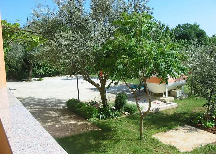 Daire With Parking Space - 7420 Pula